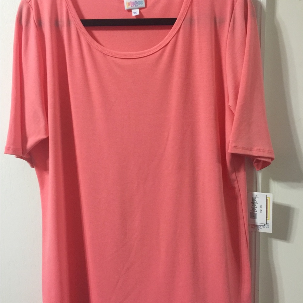 Lularoe Gigi Shirt